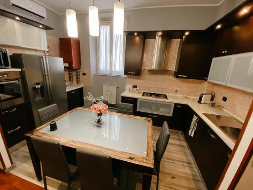 Vittoria House - Housity