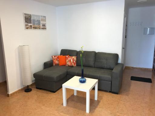 Central modern 3bdr, A/C, wifi & Parking - Housity