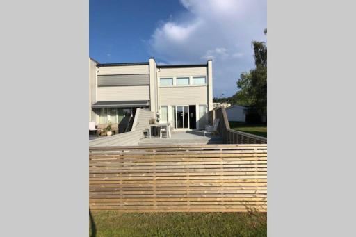 Townhouse with fantastic outdoor area - Housity