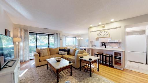 237 Turnberry Village - Housity
