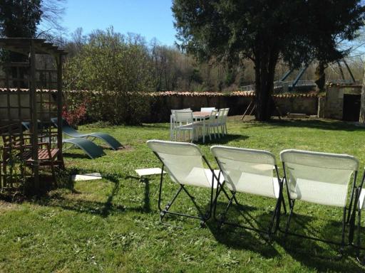 Maison rénovée avec jardin, vélos et WiFi près de Saint-Astier - FR-1-616-192 - Housity
