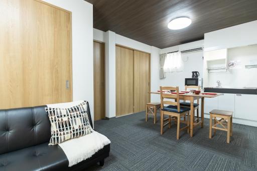 NAGAHORI HAIRU DOTONBORI CONDO - Housity