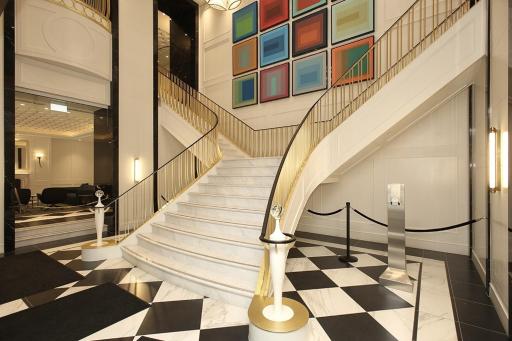 Stylish Downtown Toronto Residential Hotel - Housity