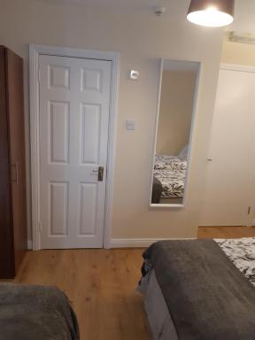 24 Beds In Carrick On Shannon - Housity