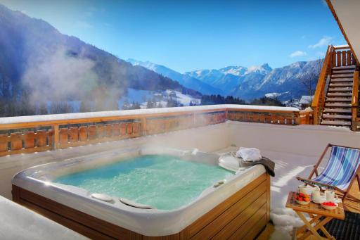 Chalet Carter - OVO Network - Housity
