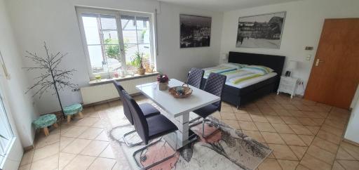 Chrissi und Micha - Housity