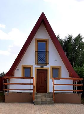 DOMKI NAD ŁOWISKIEM - Hizvo