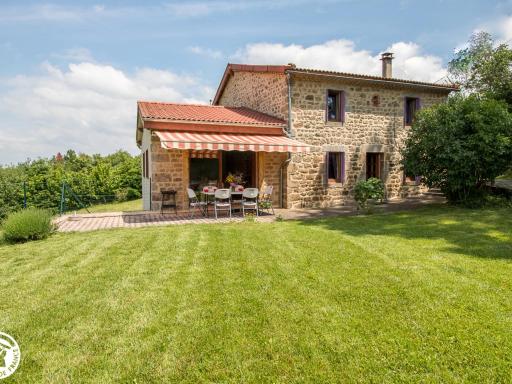 Gîte Saint-Gervais-Sous-Meymont, 4 pièces, 6 personnes - FR-1-630-123 - Housity