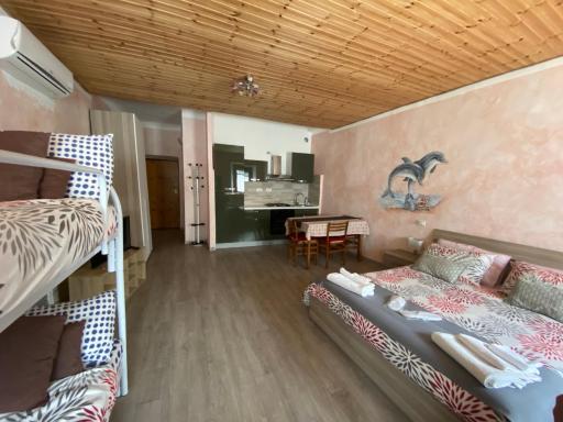 Apartments Il Delfino - Housity