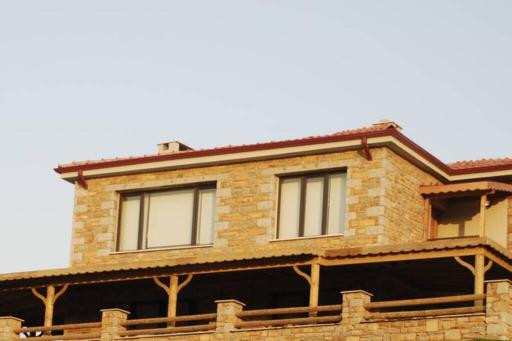 Taş Villa Ada Evi - 3+2 Dubleks, Verandalı - Housity