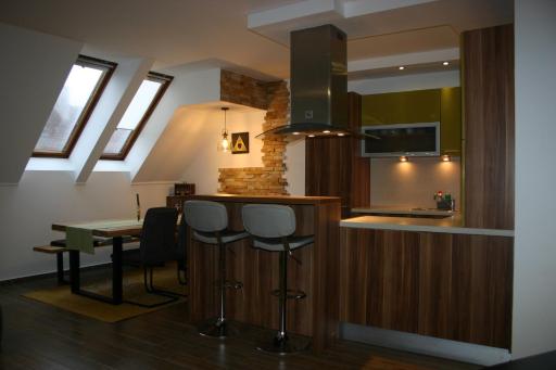 ENJOY 110qm Apartment im historischen Zentrum - Housity