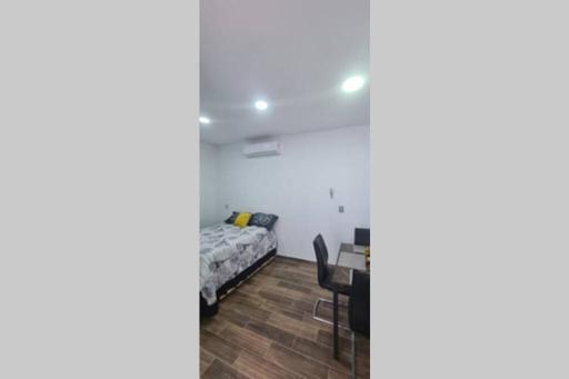 Habitacion estudio equipada - Housity