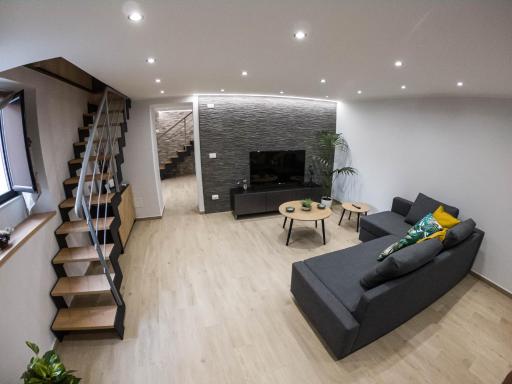 Cherry House - Housity