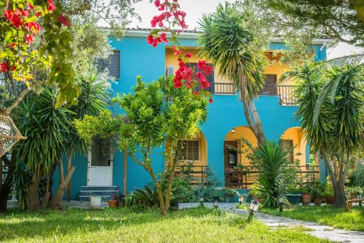 Dionysia's Apartments - Housity