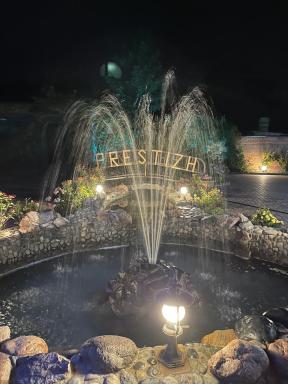Prestige Hotel - Housity