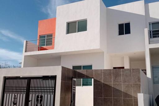 Tacho´s House. Privacidad desde 6 hasta 8 personas - Housity