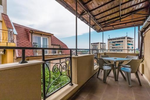1BD Flat with a lovely terrace in the centre of Plovdiv - Housity
