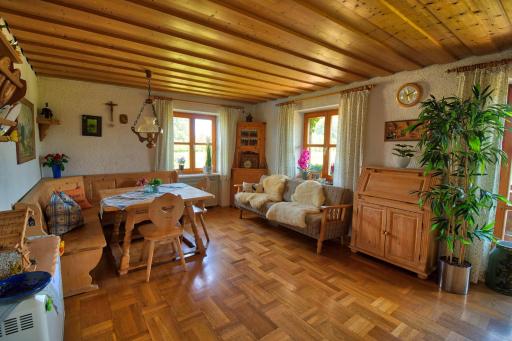 Feriensuite-auf-dem-Bauernhof-fuer-2-3-Personen-im-Herzen-Niederbayerns - Housity