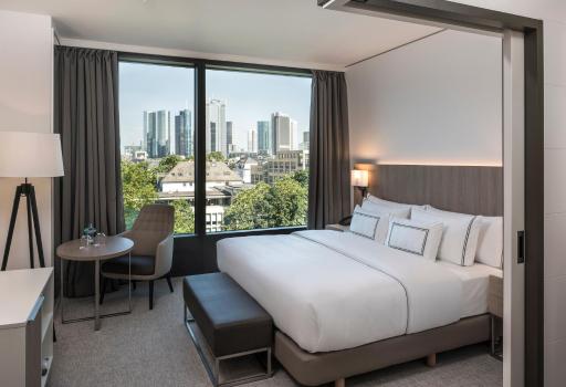 Meliá Frankfurt City - Housity