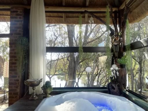 Lone Wolf's Lair - Housity