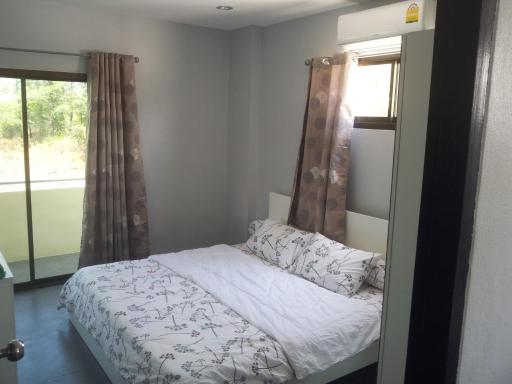 Living Room Apartments Bang Lut Beach KhaoLak - Housity