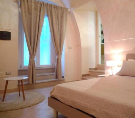 Domus Elegans in Centro - Housity