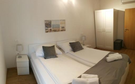 Apartma Slavica - Housity