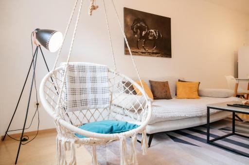 Modern, Work-friendly Apartment, City Kvart - Housity