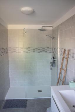 "Chez la Joe" - Housity