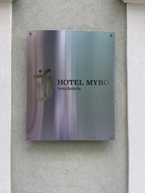 Hotel Myro - Housity