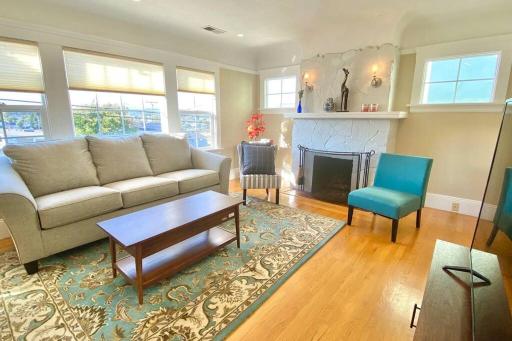 Lovely 3 bedroom house for 6 people Near SFO SF Bay Area Newly updated - Housity