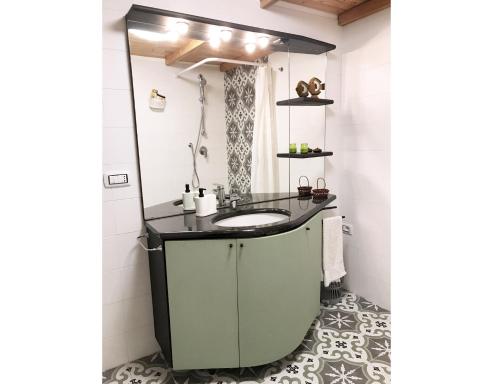 Nonna Lucia - Housity