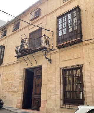 Ap. Palacete Marqués d la Vega - Housity