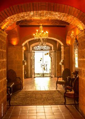 Hotel Monasterio - Housity