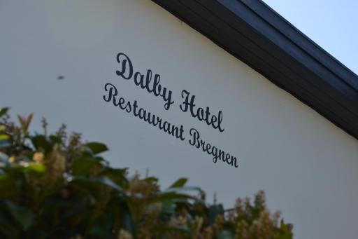Dalby Hotel - Housity
