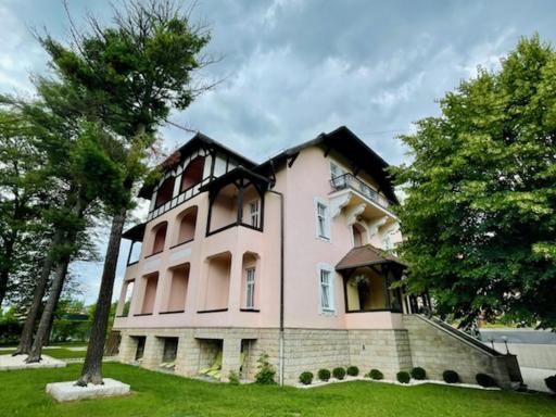 Villa Elizabeth - Housity