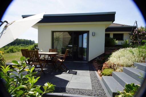 Ruhe Oase mit tollem Fernblick inmitten der Natur - Housity