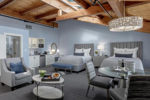 Boston Yacht Haven - Housity