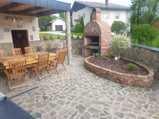 Apartma Miša, Tomo Ketiš sp - Housity