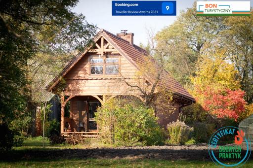 Sosnowy domek w rezerwacie nad Narwią - Housity