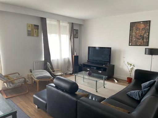 Chambres d'hôtes dans appartement F4 à Massy - Housity