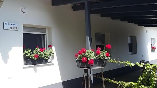 Apartma MBM - Housity