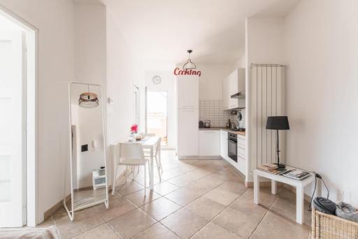 SEA- ROOM-E - Housity