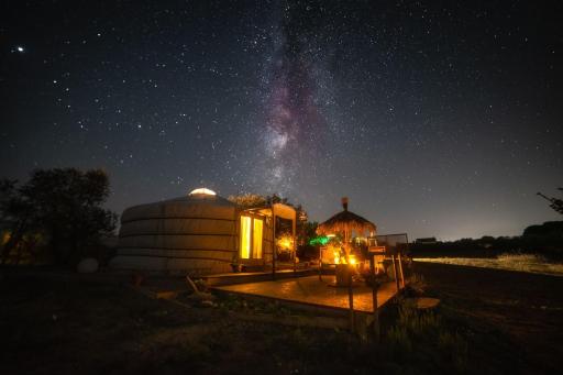 2 CUORI E 1 YURTA Glamping in Tuscany - Adults Only - Housity
