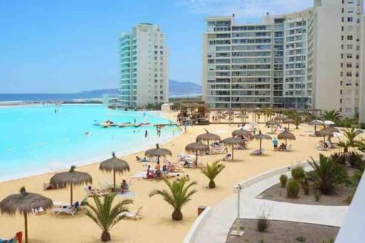 Hermoso apartamento de 2 dormitorios y 2 baños en Laguna del Mar La Serena - Housity