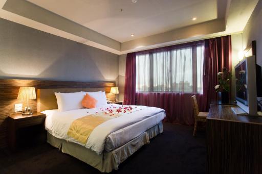 H.M.Hotel - Housity
