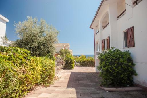 Appartamento Piano terra - Housity