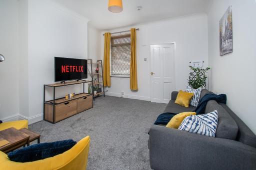 Sicily House by Lavender Stays - Housity