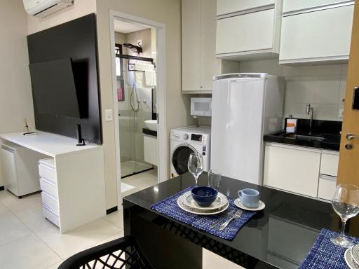 Studio32B decorado Bairro Fragata - Housity