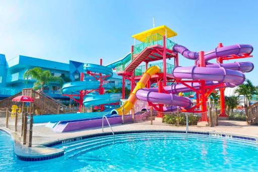 Flamingo Waterpark Resort - Housity